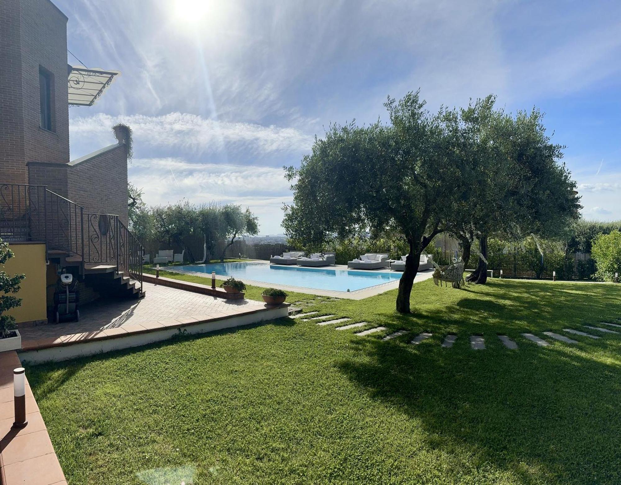Villa C Luxury Estate SantʼAntonio Abate Esterno foto